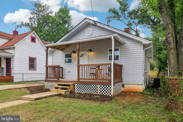 Capitol Heights, MD 20743,919 MENTOR AVE