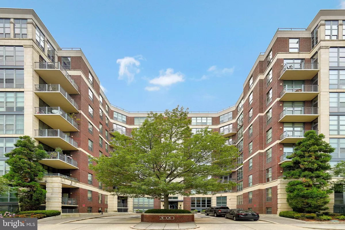 Washington, DC 20009,2020 12TH ST NW #T05