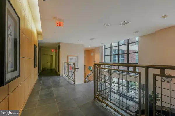 Washington, DC 20009,2020 12TH ST NW #T05