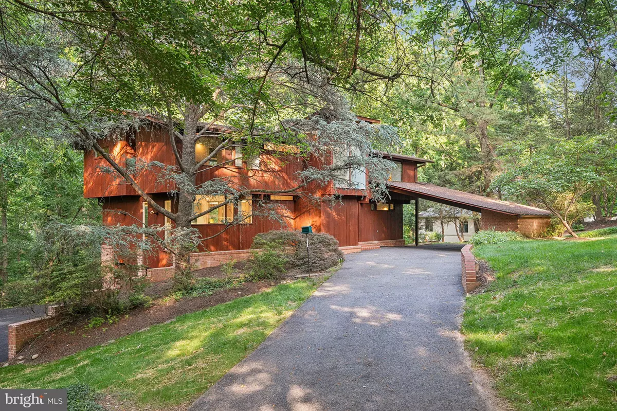 Mclean, VA 22101,1330 POTOMAC SCHOOL RD