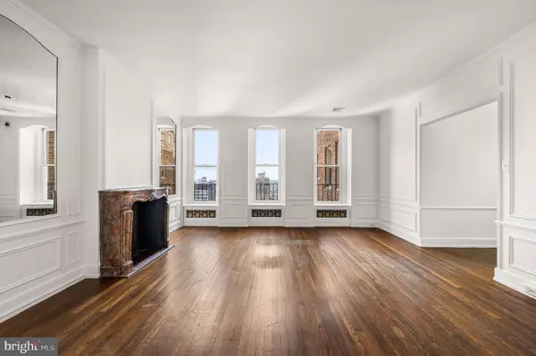 Philadelphia, PA 19103,1901 WALNUT ST #20B