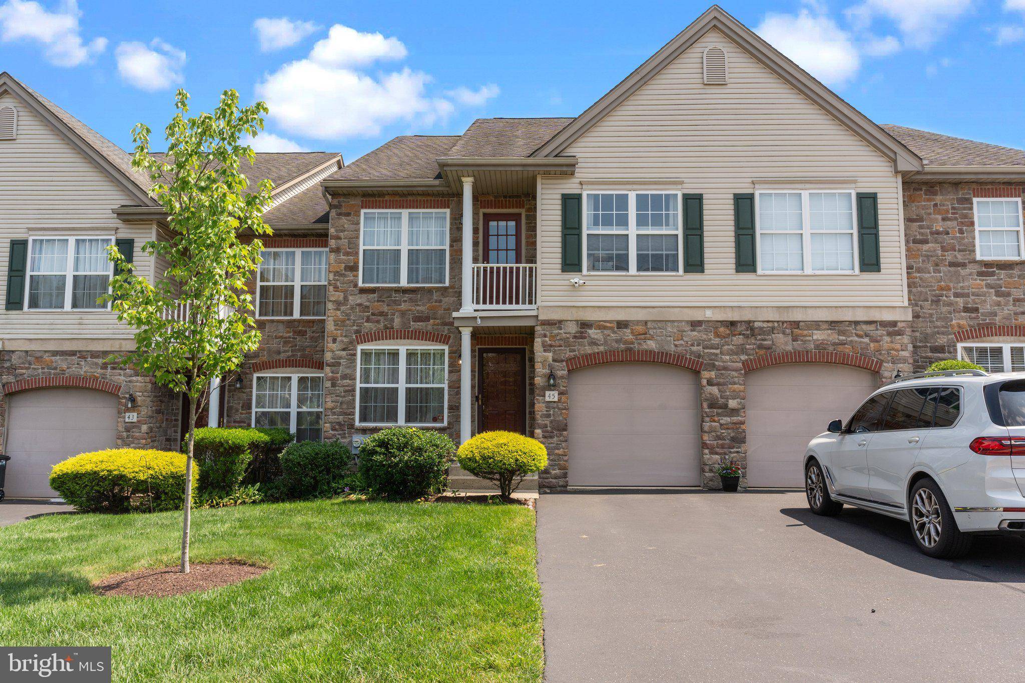 Feasterville Trevose, PA 19053,45 SUNRISE CT