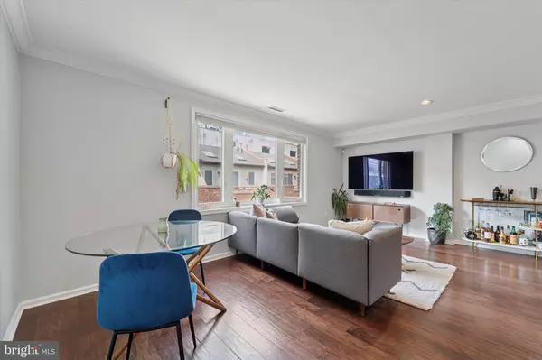 Philadelphia, PA 19103,212-24 S 24TH ST #2416B