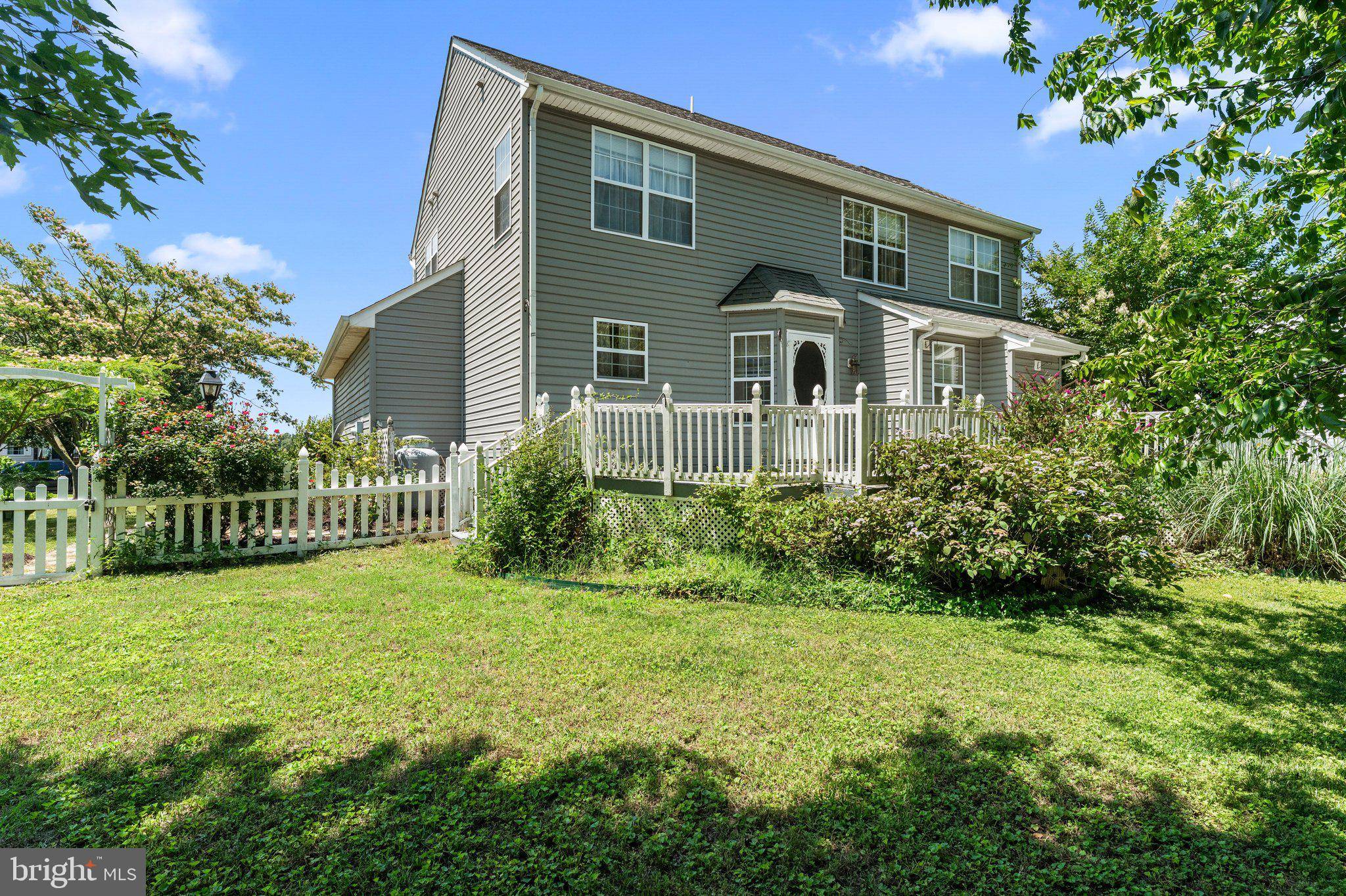 Tappahannock, VA 22560,135 HOBBS HOLE LN
