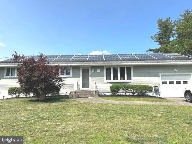 32 SARANAC RD, Hamilton, NJ 08619