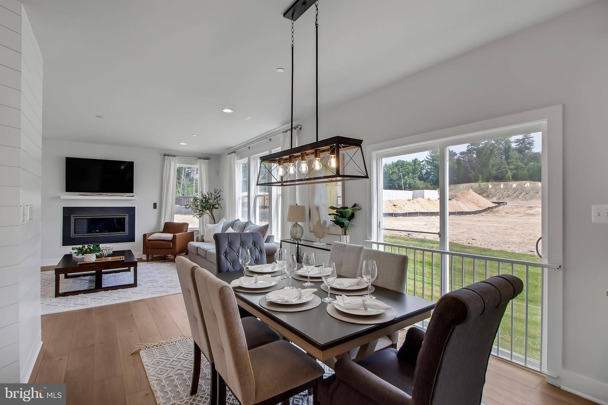 Elkton, MD 21921,TBB-HAMPTON II RED ROSE CT