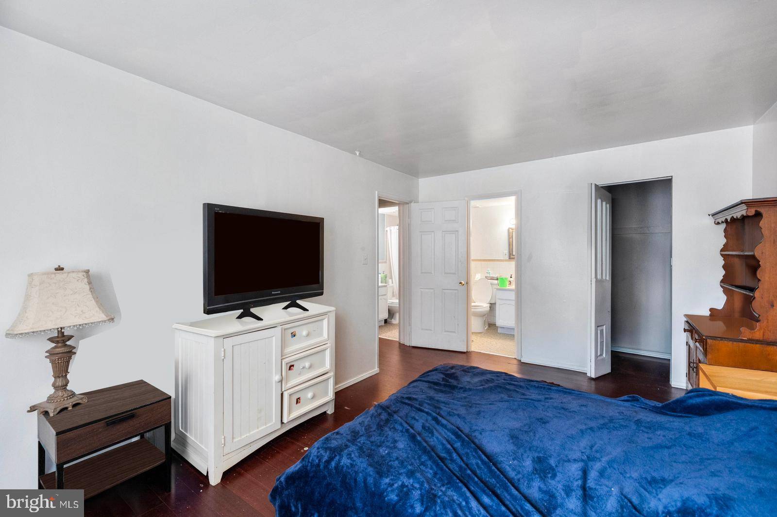 Alexandria, VA 22312,5606 BISMACH DR #104