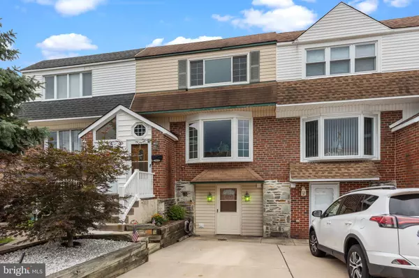 Philadelphia, PA 19154,10823 PERRIN RD