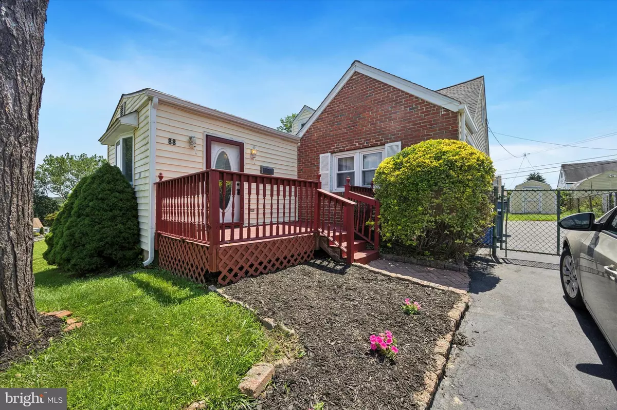 Aston, PA 19014,88 SEWARD LN