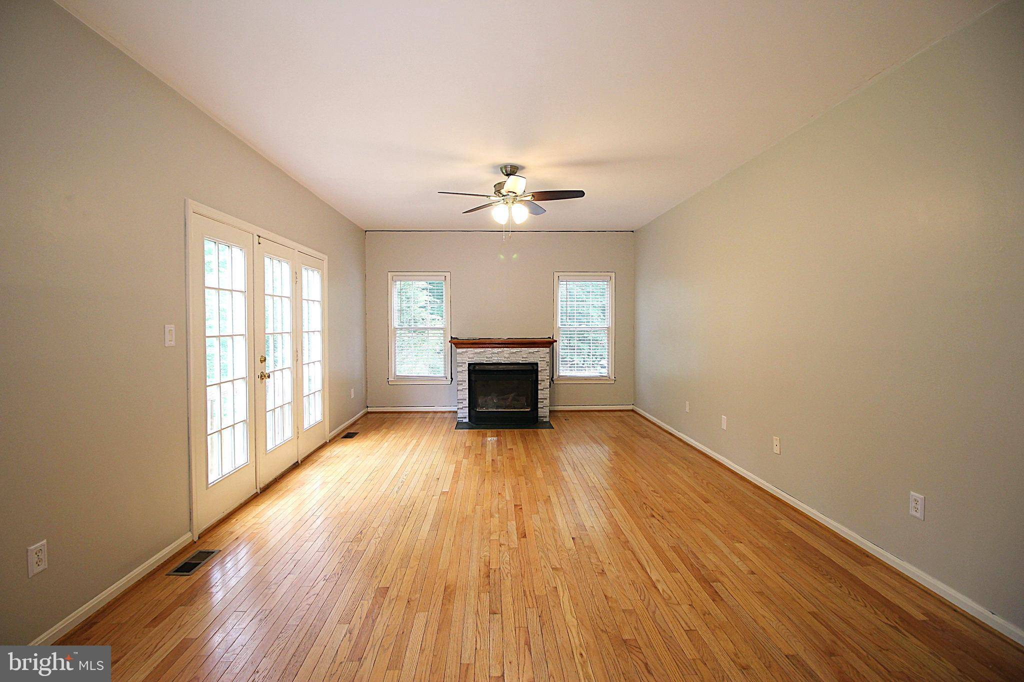 Woodbridge, VA 22193,6120 LOST COLONY DR