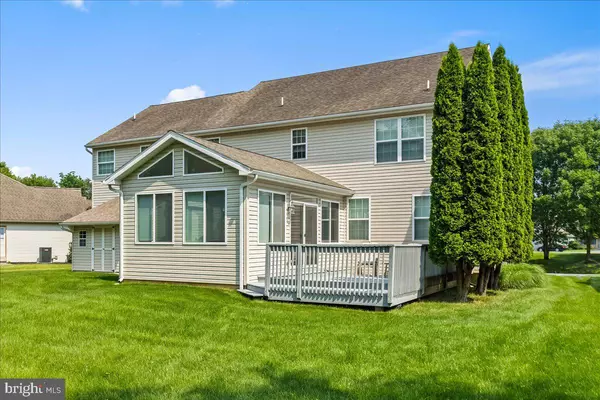 Lebanon, PA 17042,211 WHITE OAK CIR