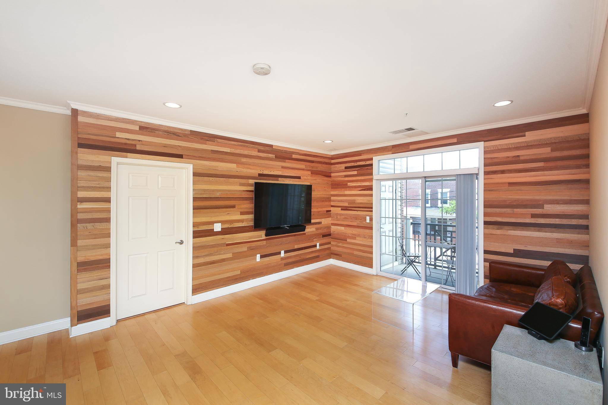 Conshohocken, PA 19428,300 W ELM ST #2233