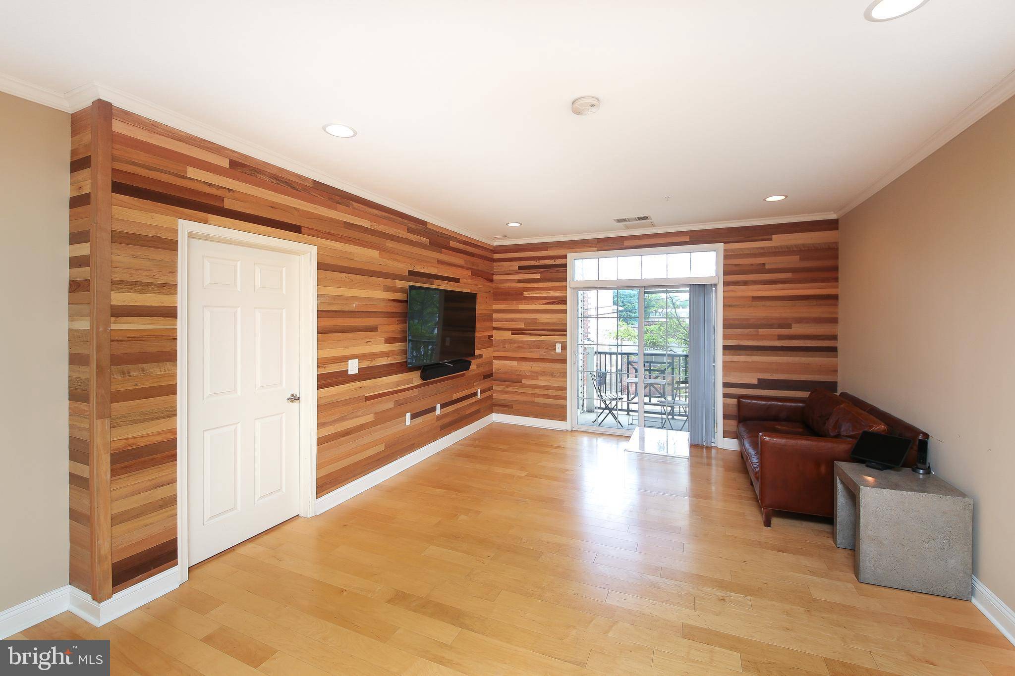 Conshohocken, PA 19428,300 W ELM ST #2233
