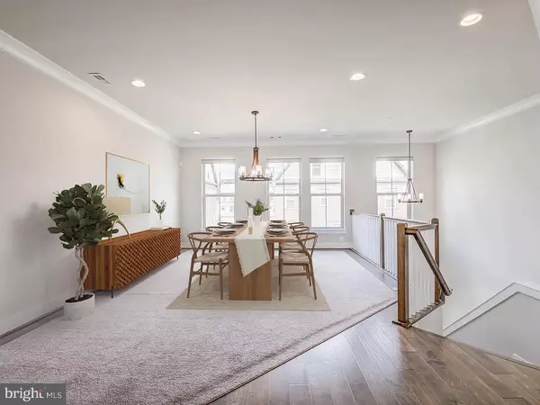 Arlington, VA 22204,1336 S QUINN ST