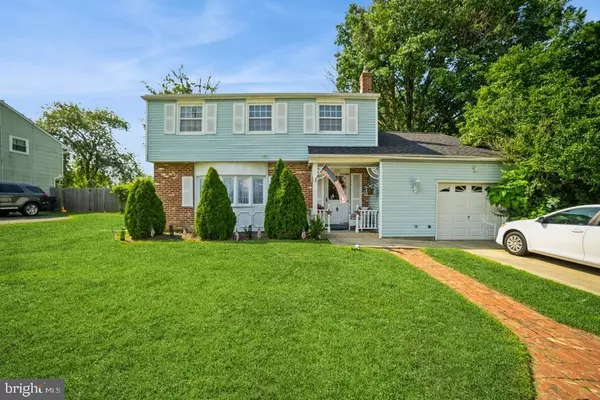 220 SOMERDALE RD, Voorhees, NJ 08043