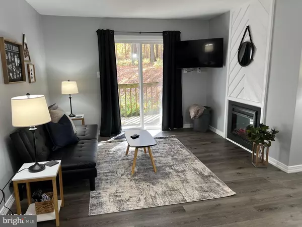 Claysburg, PA 16625,215 E VALLEY POINT LN #C101