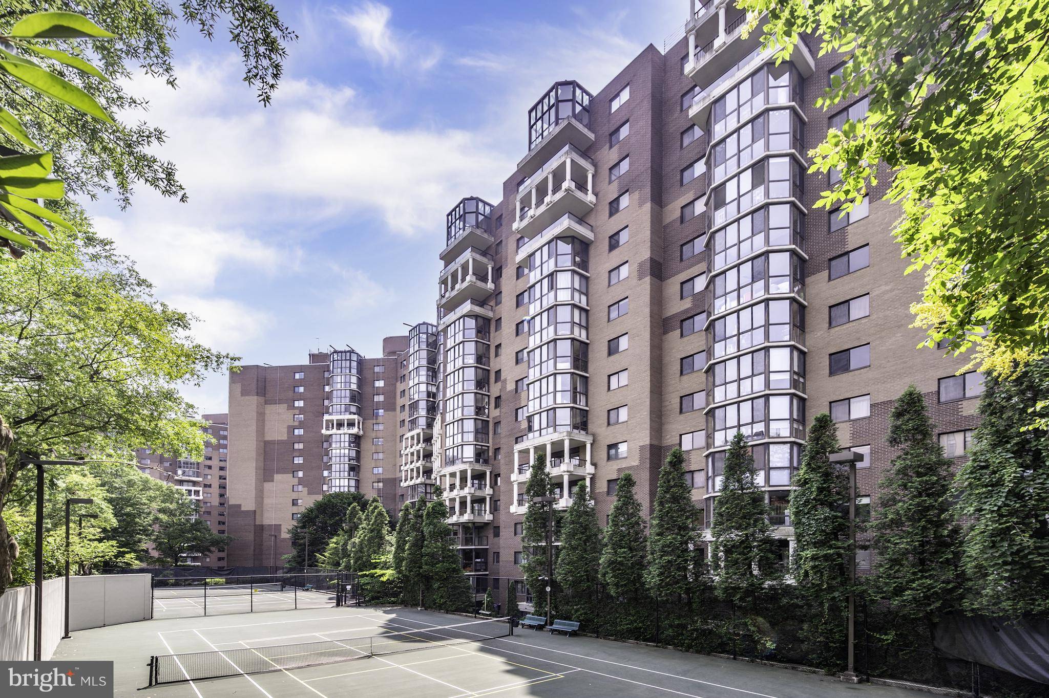 Arlington, VA 22209,1600 N OAK ST #517
