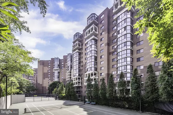 Arlington, VA 22209,1600 N OAK ST #517