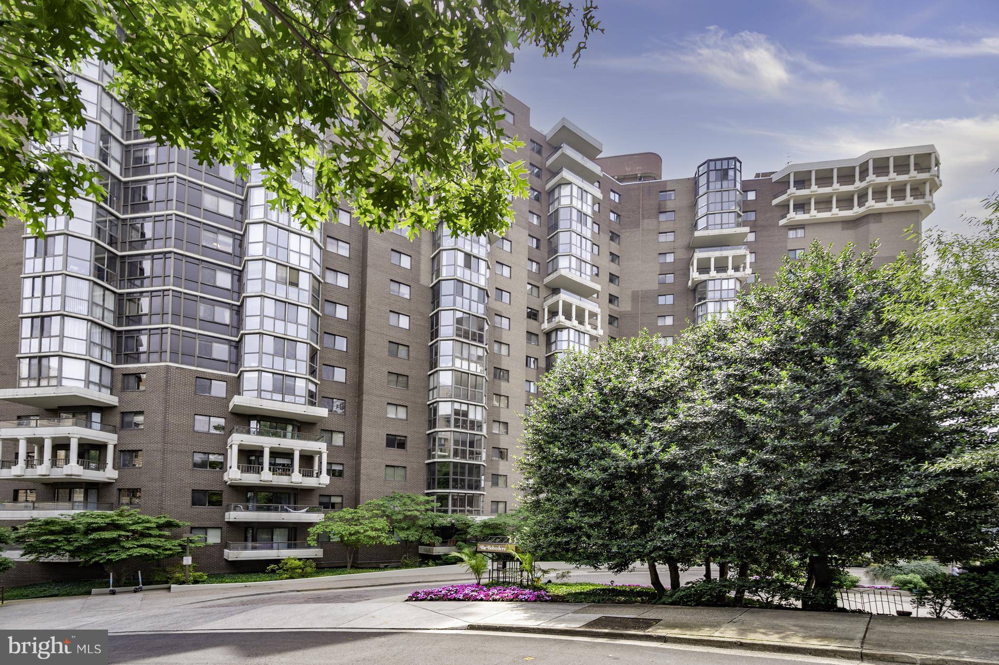 Arlington, VA 22209,1600 N OAK ST #517