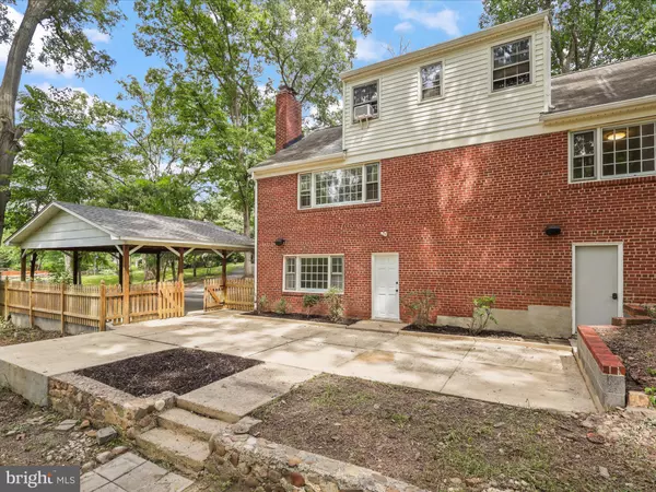 Alexandria, VA 22309,8600 MOUNT ZEPHYR DR