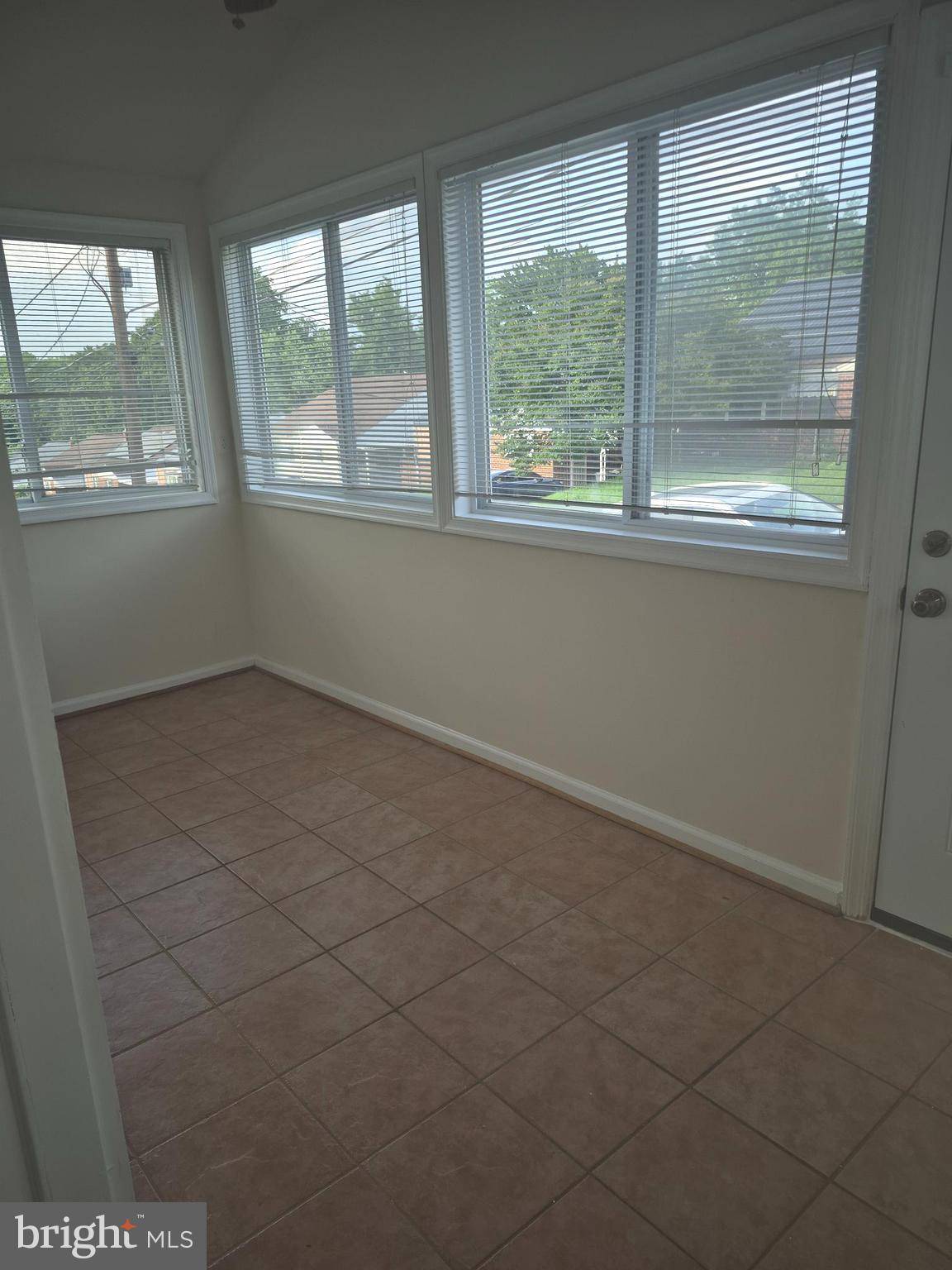 Suitland, MD 20746,1821 PORTER AVE