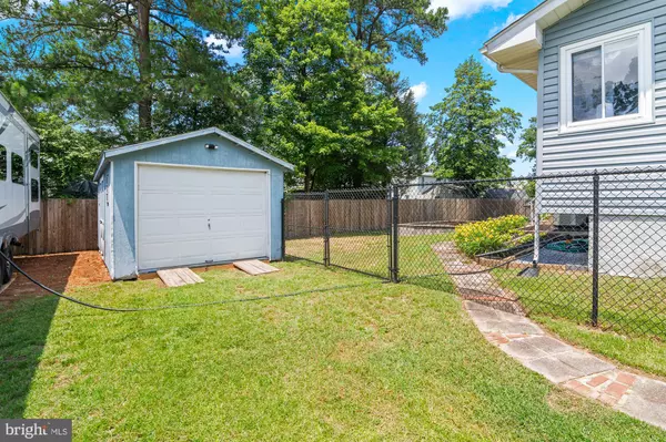 Pasadena, MD 21122,7674 PINE HAVEN DR