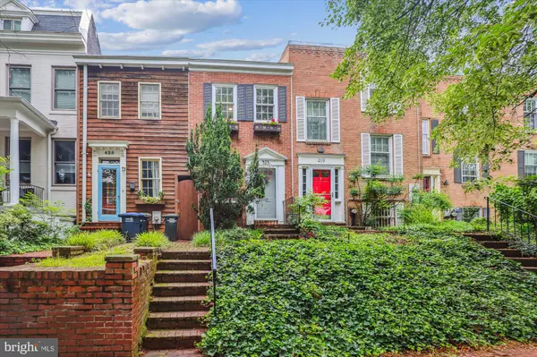 Washington, DC 20003,423 5TH ST SE