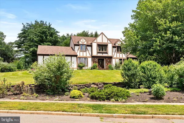 1 PARDEE PL, Ewing, NJ 08628