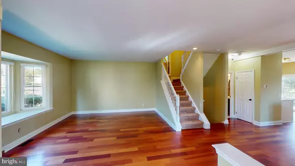 Robbinsville, NJ 08691,16 TASLEY CT