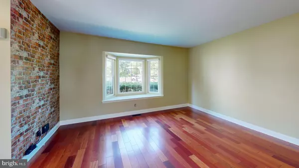 Robbinsville, NJ 08691,16 TASLEY CT