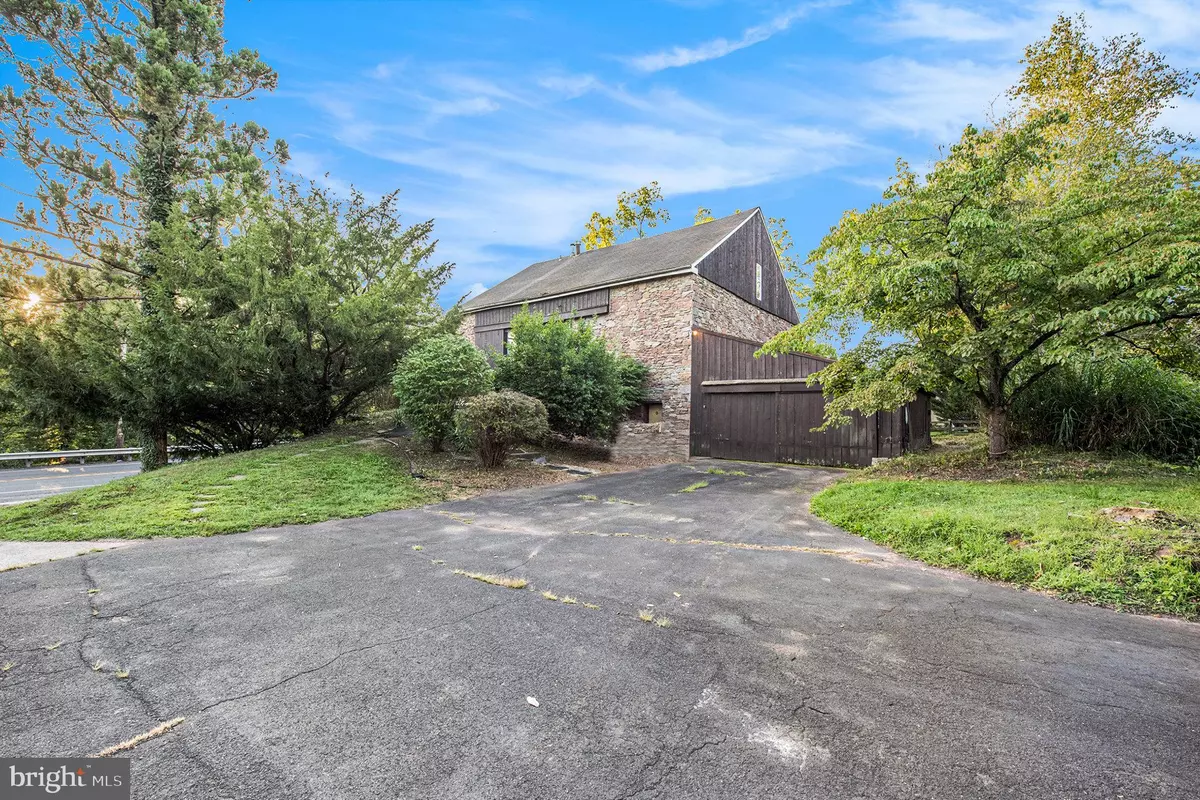 Collegeville, PA 19426,747 GRAVEL PIKE