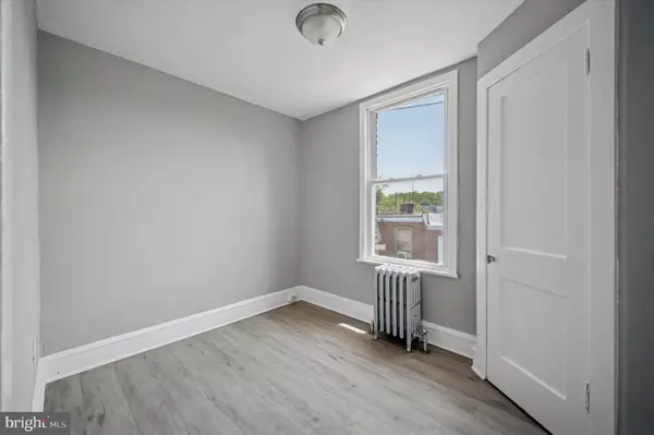 Philadelphia, PA 19144,510 E QUEEN LN