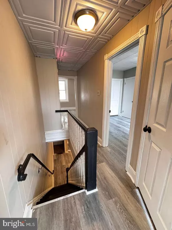 Philadelphia, PA 19132,2416 N HOLLYWOOD ST