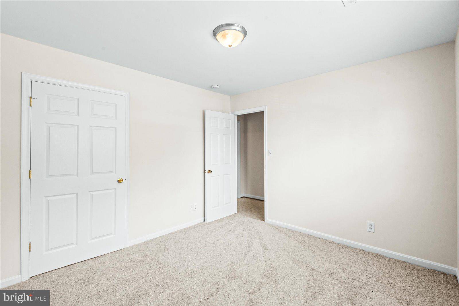 Fredericksburg, VA 22405,104 REGINA LN