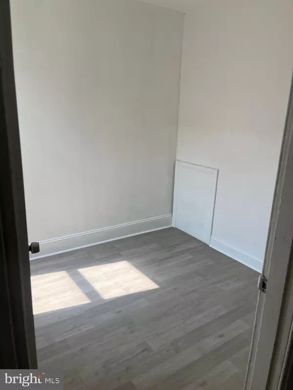 Philadelphia, PA 19124,4331 WALN ST