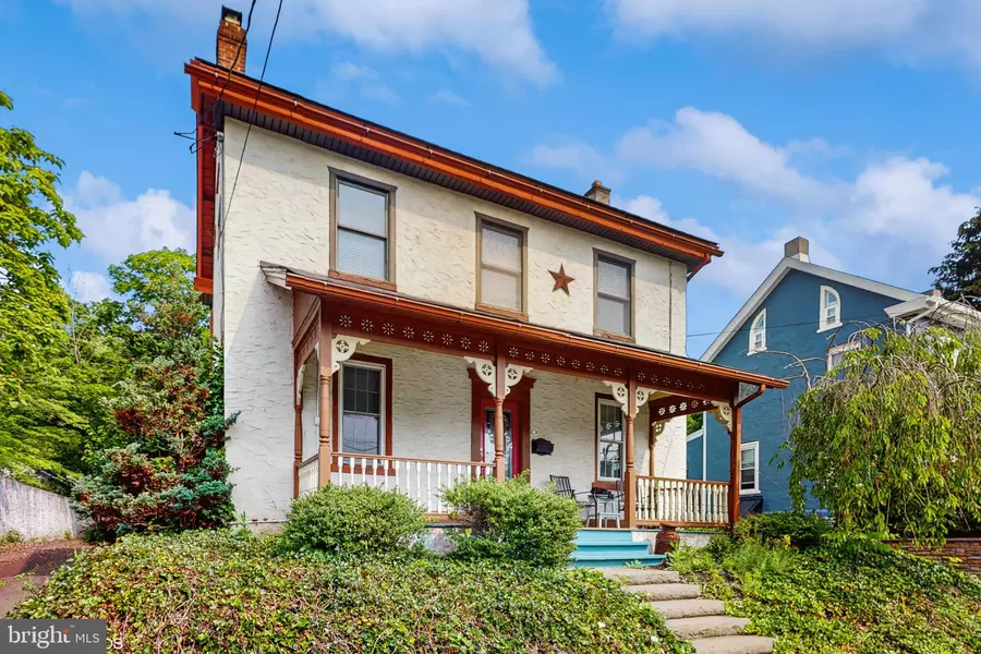 124 S MAIN ST, Perkasie, PA 18944