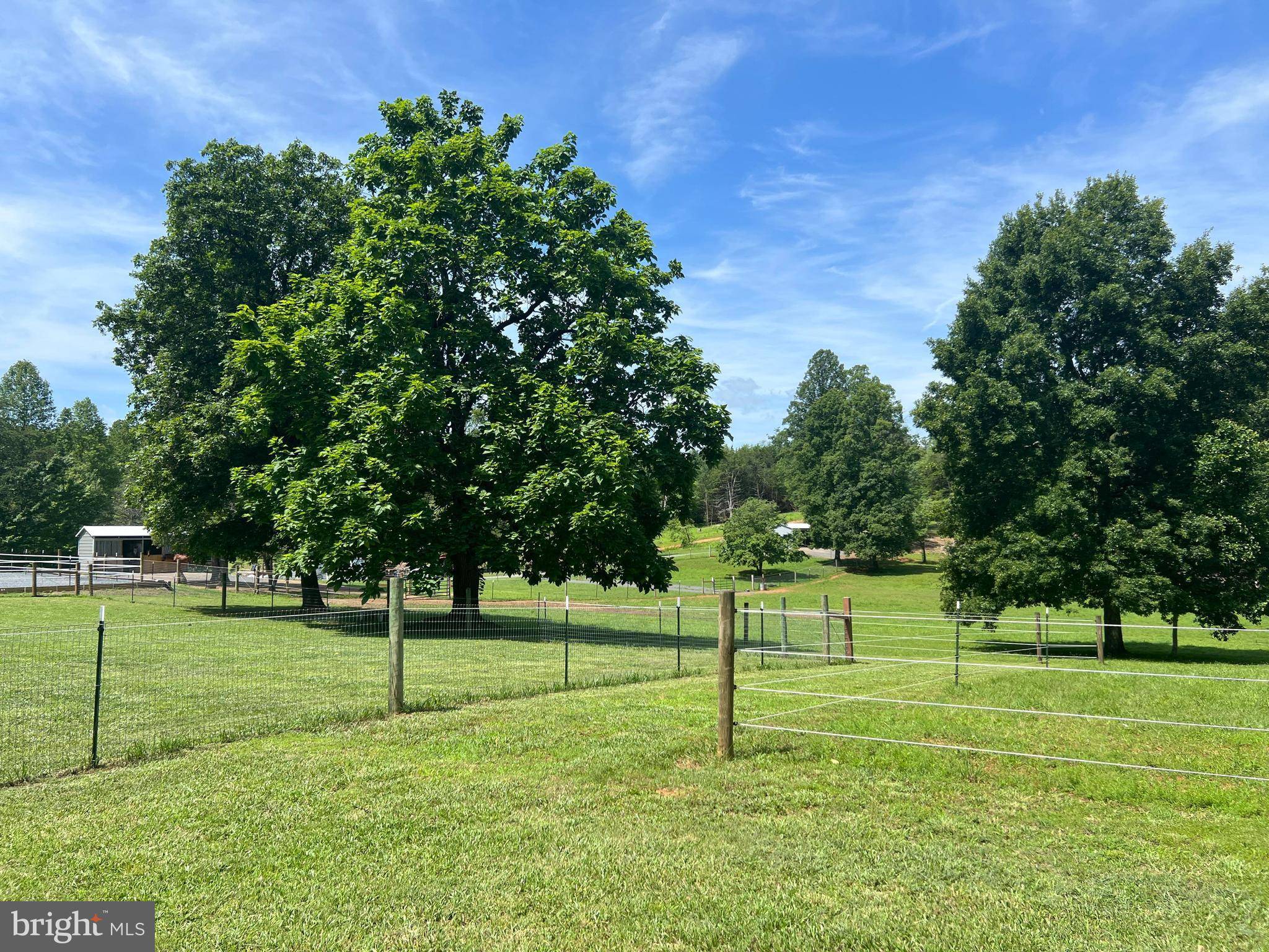 Scottsville, VA 24590,2546 & 2550 HUNDLEY BRANCH RD