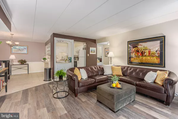 Holland, PA 18966,193 SOUTHWARK CT