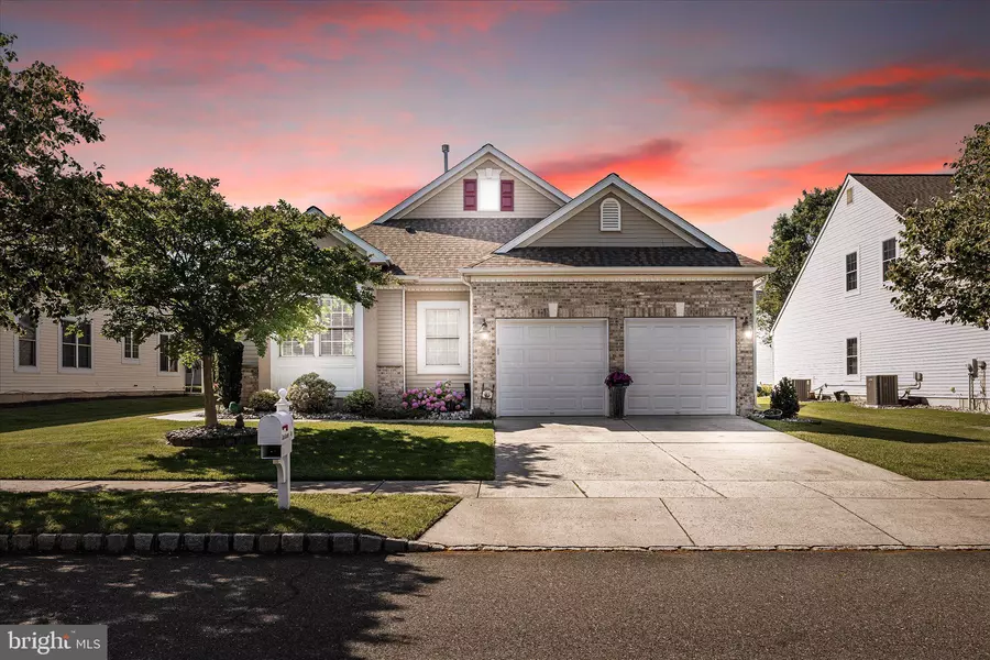 4 CHALLANDER WAY, Bordentown, NJ 08505
