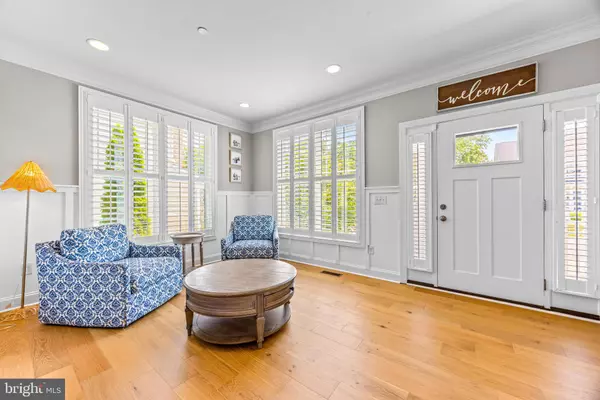 Severna Park, MD 21146,806 DUNFER HILL RD