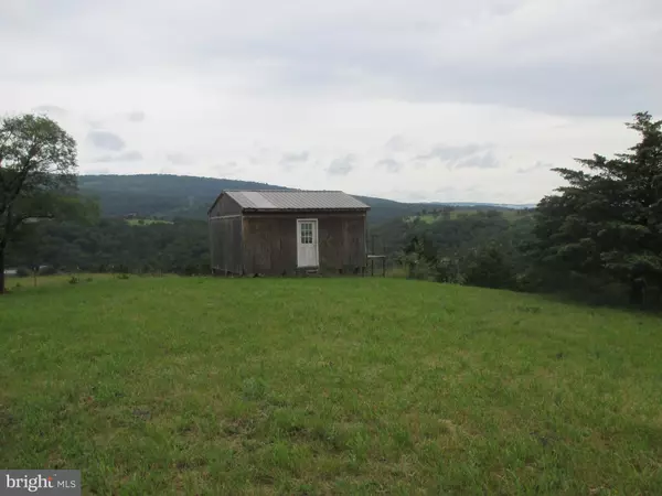 Petersburg, WV 26847,65 ALMOST HEAVEN DR