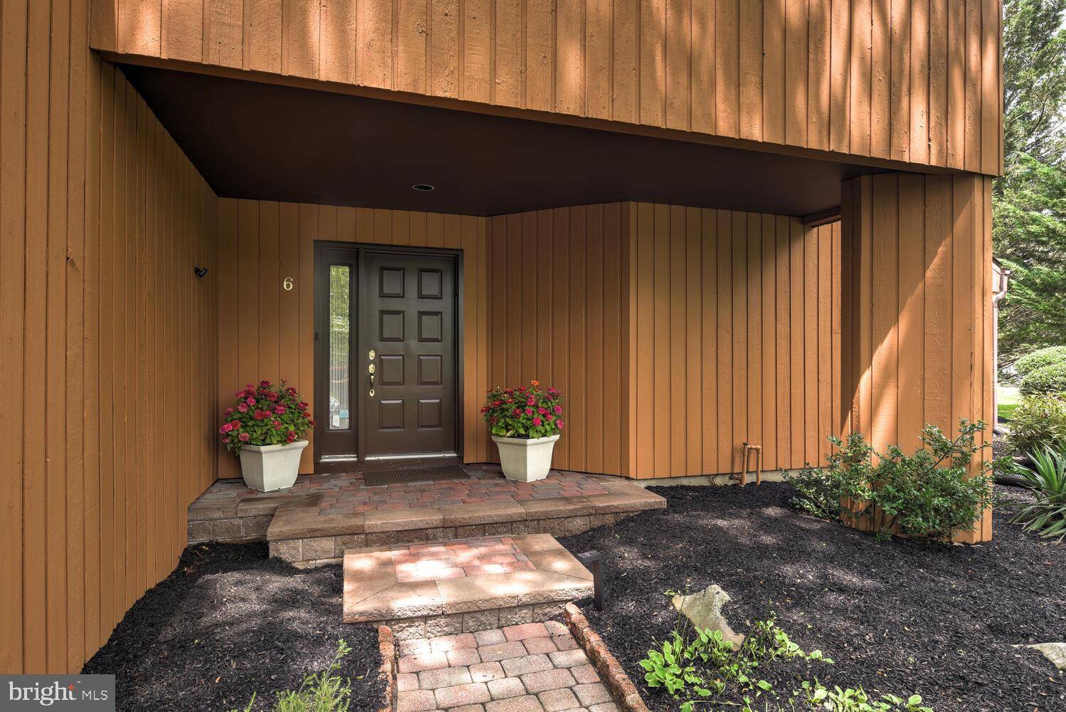 Princeton Junction, NJ 08550,6 ARNOLD DR