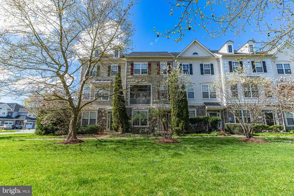 742 COLLINGTON CT, Woodbridge, VA 22191