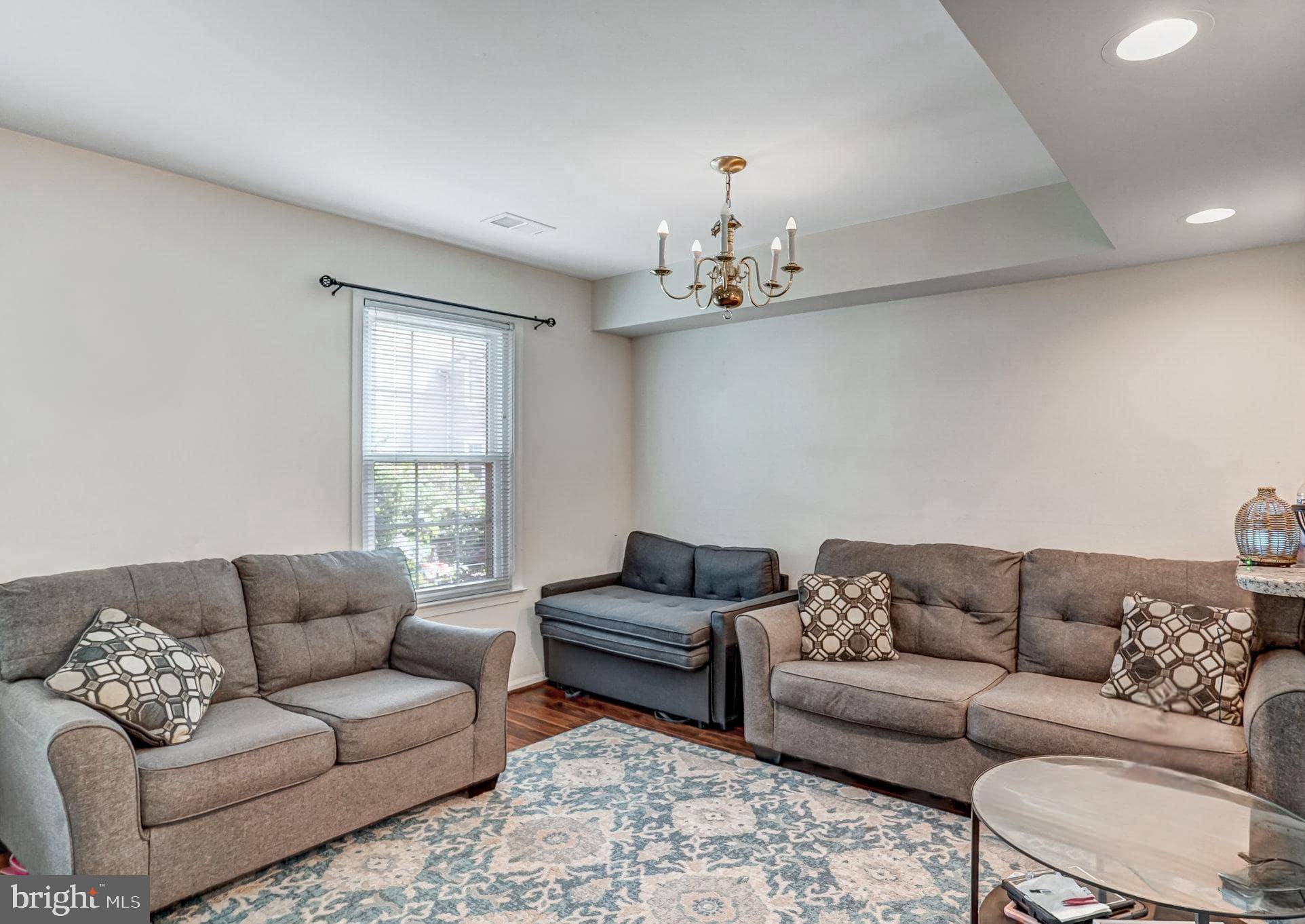 Centreville, VA 20120,14382 GRINGSBY CT