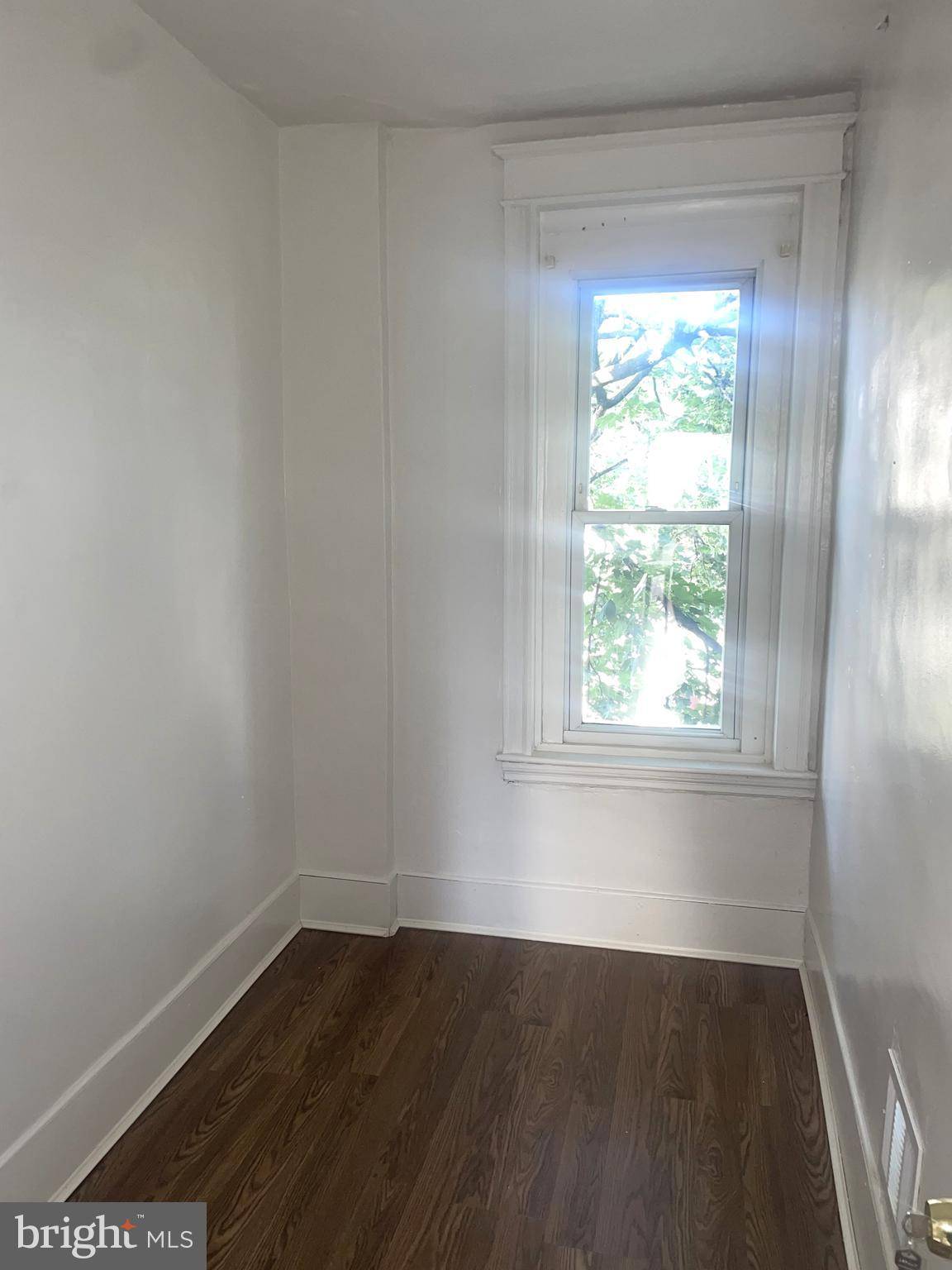Philadelphia, PA 19143,1921 S ITHAN ST