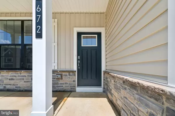 La Plata, MD 20646,672 HOOT OWL LN