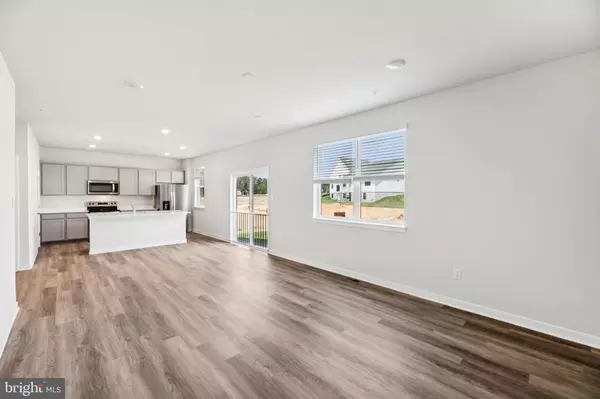 La Plata, MD 20646,672 HOOT OWL LN