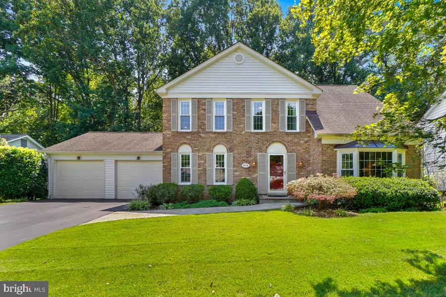 8108 PAISLEY PL, Potomac, MD 20854