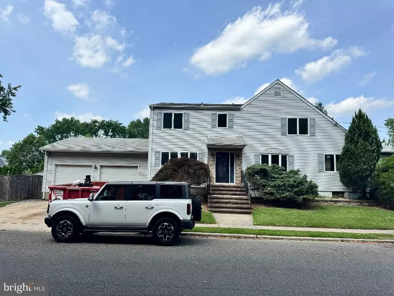 77 WERT AVE, Hamilton, NJ 08610