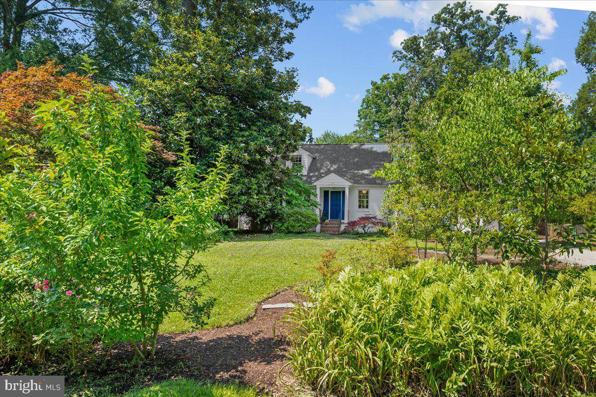 Annapolis, MD 21401,215 WARDOUR DR